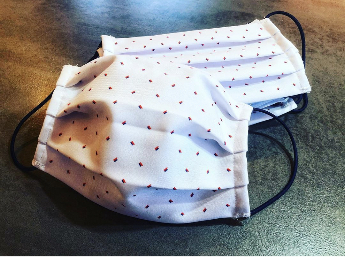 Rouška překládaná s vlastním potiskem